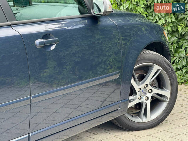 Синій Вольво V50, об'ємом двигуна 1.6 л та пробігом 227 тис. км за 7999 $, фото 26 на Automoto.ua