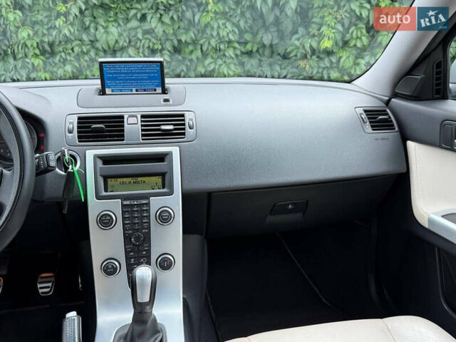 Синій Вольво V50, об'ємом двигуна 1.6 л та пробігом 227 тис. км за 7999 $, фото 36 на Automoto.ua