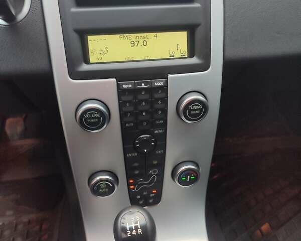 Зелений Вольво V50, об'ємом двигуна 1.6 л та пробігом 228 тис. км за 6500 $, фото 19 на Automoto.ua