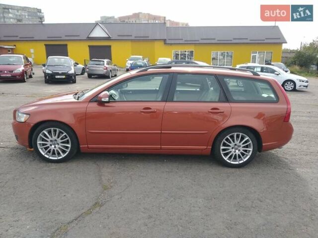 Оранжевый Вольво В50, объемом двигателя 2 л и пробегом 345 тыс. км за 8400 $, фото 29 на Automoto.ua