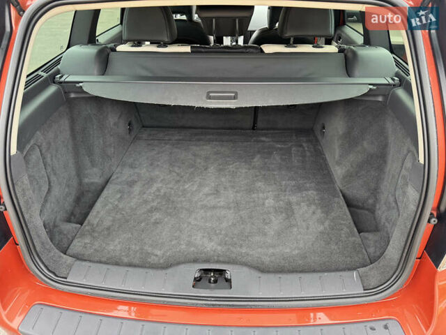 Оранжевый Вольво В50, объемом двигателя 1.6 л и пробегом 165 тыс. км за 8900 $, фото 25 на Automoto.ua