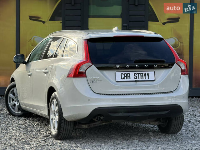 Білий Вольво B60, об'ємом двигуна 1.6 л та пробігом 218 тис. км за 10700 $, фото 16 на Automoto.ua