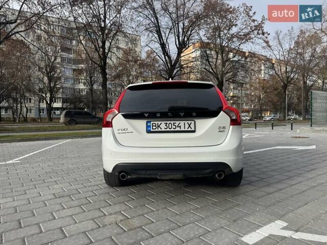 Білий Вольво B60, об'ємом двигуна 2.4 л та пробігом 200 тис. км за 10650 $, фото 6 на Automoto.ua