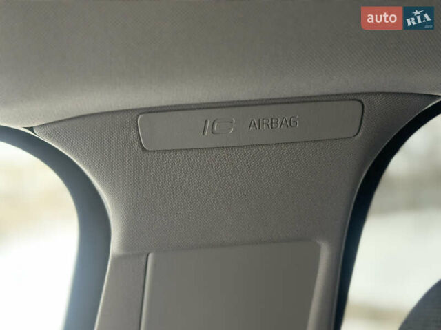 Белый Вольво B60, объемом двигателя 2.4 л и пробегом 203 тыс. км за 12699 $, фото 47 на Automoto.ua