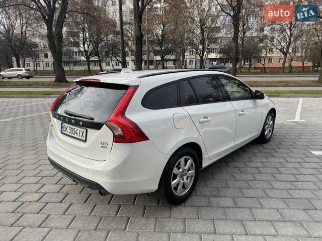 Білий Вольво B60, об'ємом двигуна 2.4 л та пробігом 200 тис. км за 10650 $, фото 7 на Automoto.ua