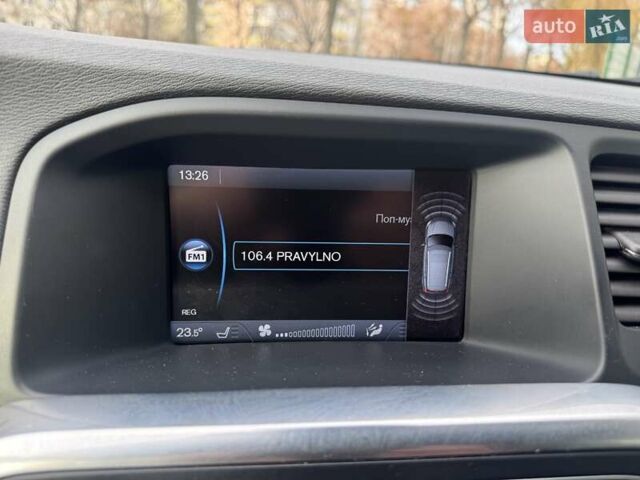 Білий Вольво B60, об'ємом двигуна 2.4 л та пробігом 200 тис. км за 10650 $, фото 54 на Automoto.ua