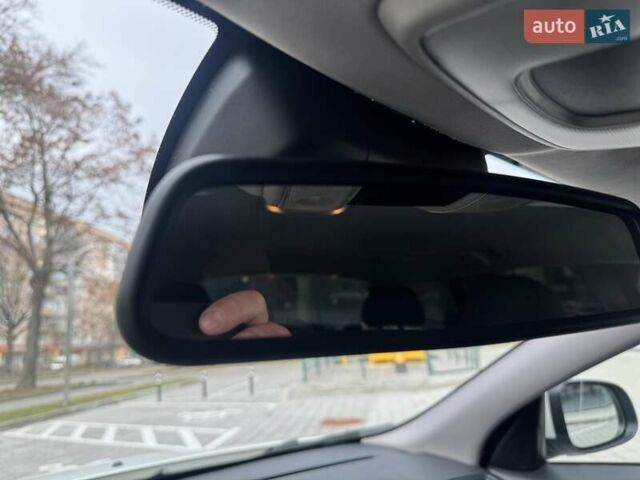 Білий Вольво B60, об'ємом двигуна 2.4 л та пробігом 200 тис. км за 10650 $, фото 49 на Automoto.ua