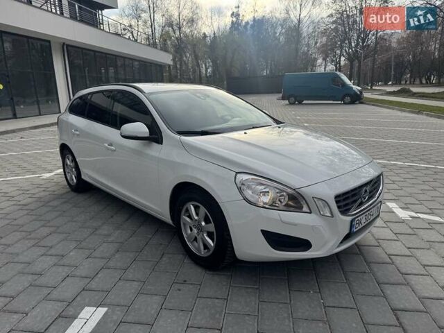 Білий Вольво B60, об'ємом двигуна 2.4 л та пробігом 200 тис. км за 10650 $, фото 11 на Automoto.ua