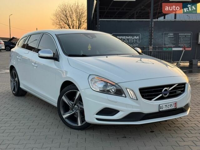 Білий Вольво B60, об'ємом двигуна 2 л та пробігом 265 тис. км за 12899 $, фото 11 на Automoto.ua