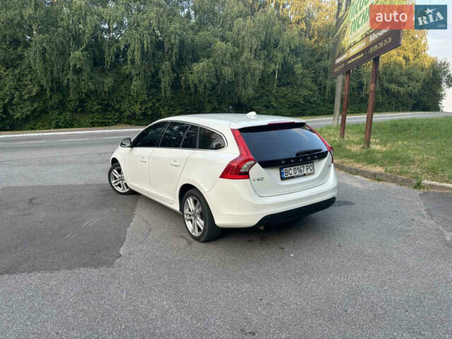 Білий Вольво B60, об'ємом двигуна 1.56 л та пробігом 220 тис. км за 10200 $, фото 7 на Automoto.ua