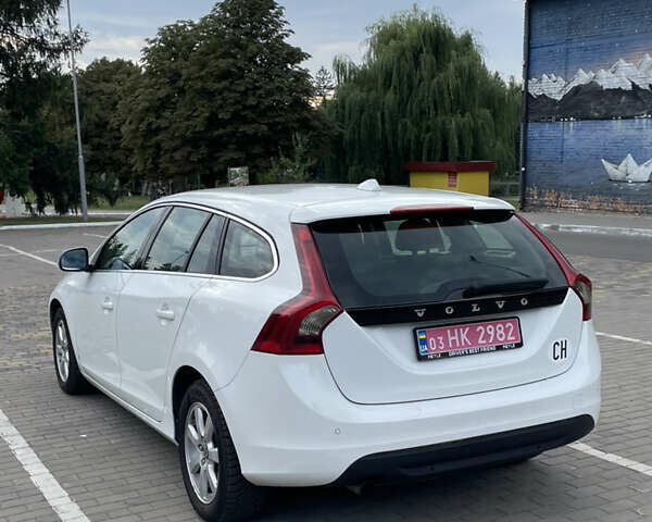 Білий Вольво B60, об'ємом двигуна 2 л та пробігом 280 тис. км за 11000 $, фото 11 на Automoto.ua