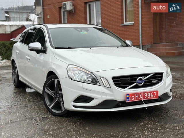 Білий Вольво B60, об'ємом двигуна 2.4 л та пробігом 234 тис. км за 12999 $, фото 5 на Automoto.ua