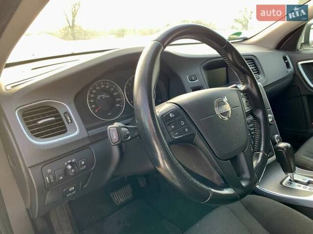 Білий Вольво B60, об'ємом двигуна 1.56 л та пробігом 287 тис. км за 9500 $, фото 5 на Automoto.ua