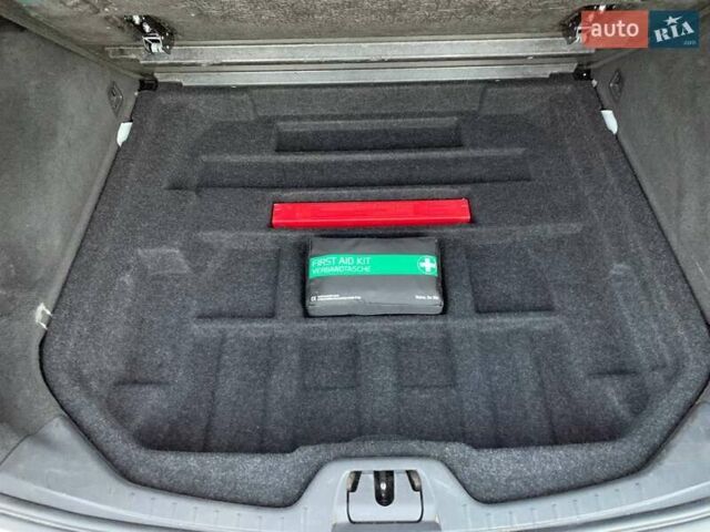 Белый Вольво B60, объемом двигателя 1.98 л и пробегом 183 тыс. км за 12900 $, фото 33 на Automoto.ua