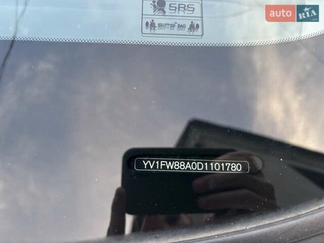 Белый Вольво B60, объемом двигателя 1.98 л и пробегом 183 тыс. км за 12900 $, фото 40 на Automoto.ua