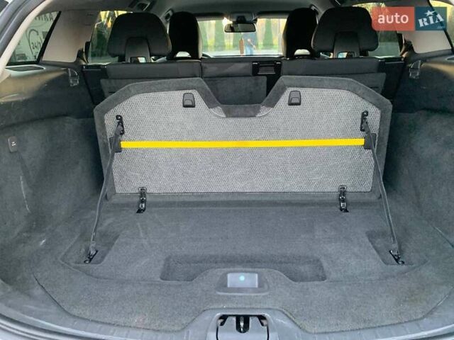 Белый Вольво B60, объемом двигателя 1.98 л и пробегом 183 тыс. км за 12900 $, фото 30 на Automoto.ua