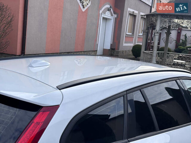 Белый Вольво B60, объемом двигателя 1.6 л и пробегом 242 тыс. км за 10850 $, фото 75 на Automoto.ua