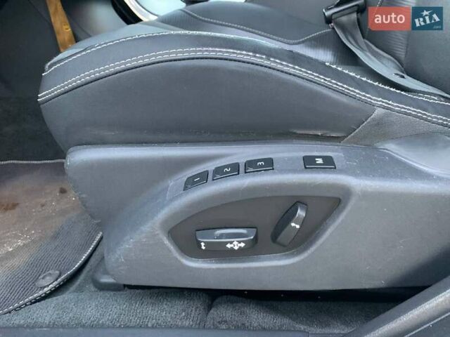 Белый Вольво B60, объемом двигателя 1.98 л и пробегом 183 тыс. км за 12900 $, фото 17 на Automoto.ua