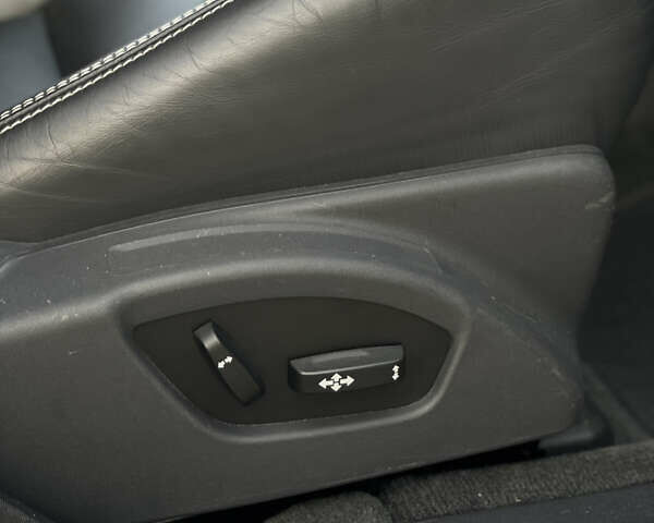 Белый Вольво B60, объемом двигателя 2.4 л и пробегом 214 тыс. км за 17299 $, фото 49 на Automoto.ua