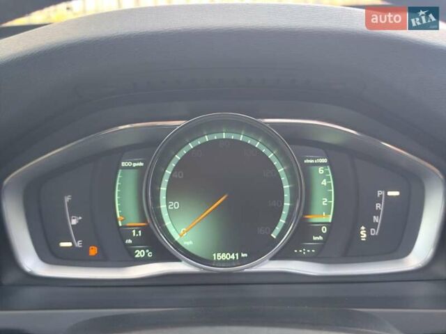 Белый Вольво B60, объемом двигателя 1.97 л и пробегом 156 тыс. км за 11500 $, фото 21 на Automoto.ua