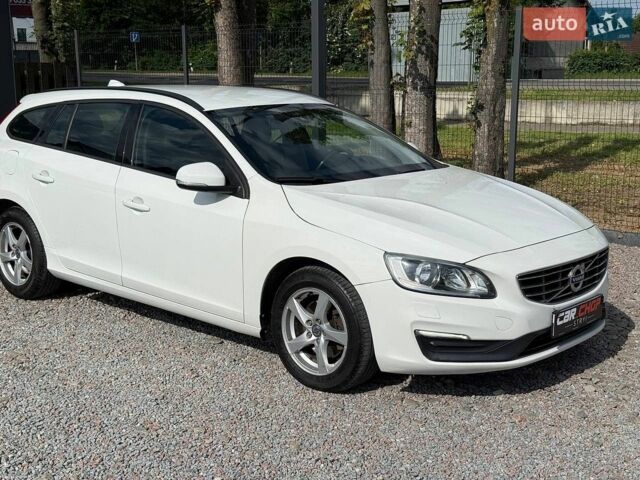 Белый Вольво B60, объемом двигателя 1.98 л и пробегом 267 тыс. км за 9500 $, фото 22 на Automoto.ua