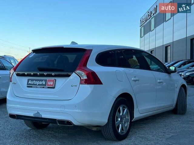 Вольво B60 2014 у Львові на Automoto.ua Білий Вольво B60, об'ємом двигуна 2 л та пробігом 300 тис. км за 13940 $, фото 6 на Automoto.ua
