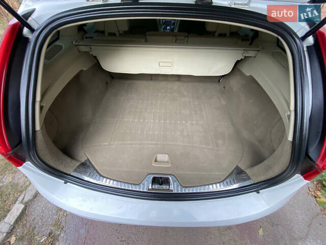 Вольво B60 2014 у Кропивницькому (Кіровограді) на Automoto.ua Білий Вольво B60, об'ємом двигуна 2 л та пробігом 249 тис. км за 12500 $, фото 36 на Automoto.ua