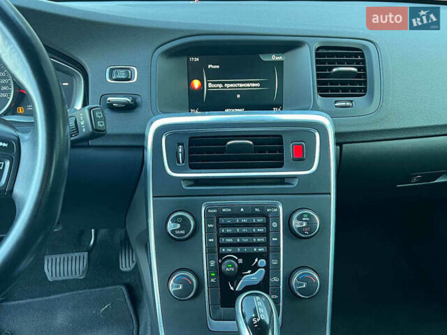 Вольво B60 2014 у Львові на Automoto.ua Білий Вольво B60, об'ємом двигуна 2 л та пробігом 300 тис. км за 13940 $, фото 25 на Automoto.ua