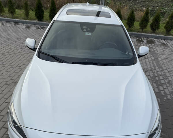 Белый Вольво B60, объемом двигателя 2.4 л и пробегом 214 тыс. км за 17299 $, фото 24 на Automoto.ua