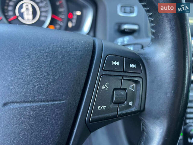 Вольво B60 2014 у Львові на Automoto.ua Білий Вольво B60, об'ємом двигуна 2 л та пробігом 300 тис. км за 13940 $, фото 20 на Automoto.ua