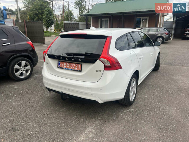 Білий Вольво B60, об'ємом двигуна 2 л та пробігом 282 тис. км за 11700 $, фото 5 на Automoto.ua