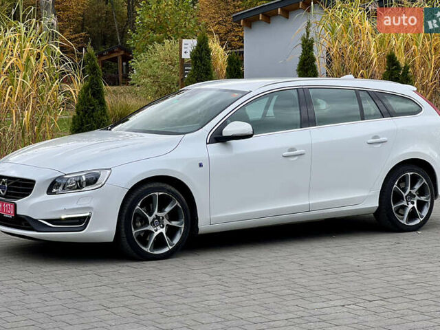 Вольво B60 2016 в Луцке на Automoto.ua Белый Вольво B60, объемом двигателя 2 л и пробегом 243 тыс. км за 15790 $, фото 17 на Automoto.ua