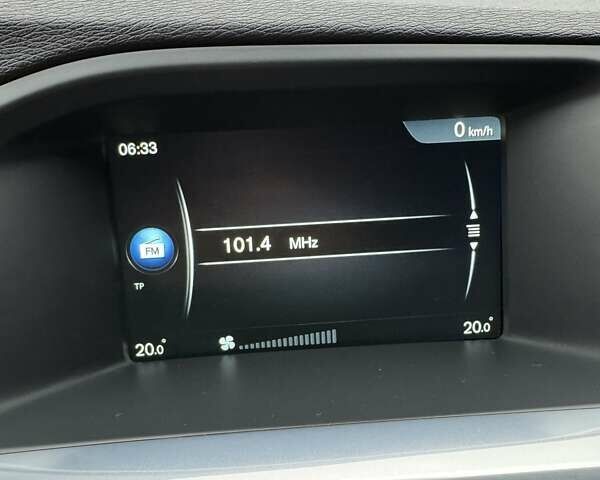 Белый Вольво B60, объемом двигателя 1.97 л и пробегом 243 тыс. км за 15800 $, фото 22 на Automoto.ua