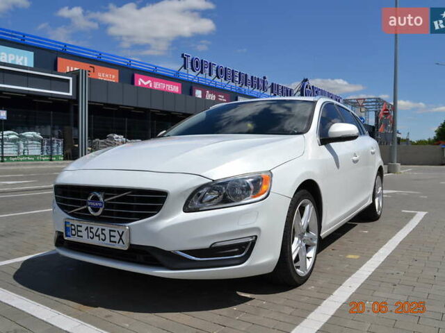 Білий Вольво B60, об'ємом двигуна 1.97 л та пробігом 68 тис. км за 16500 $, фото 4 на Automoto.ua