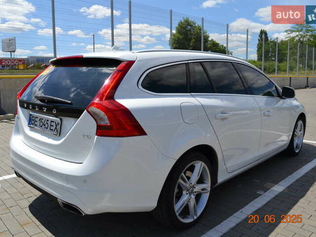 Білий Вольво B60, об'ємом двигуна 1.97 л та пробігом 68 тис. км за 16500 $, фото 9 на Automoto.ua