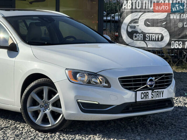 Белый Вольво B60, объемом двигателя 2 л и пробегом 190 тыс. км за 12300 $, фото 12 на Automoto.ua