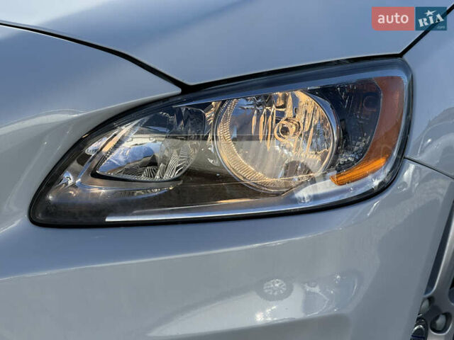 Белый Вольво B60, объемом двигателя 2 л и пробегом 190 тыс. км за 12300 $, фото 9 на Automoto.ua