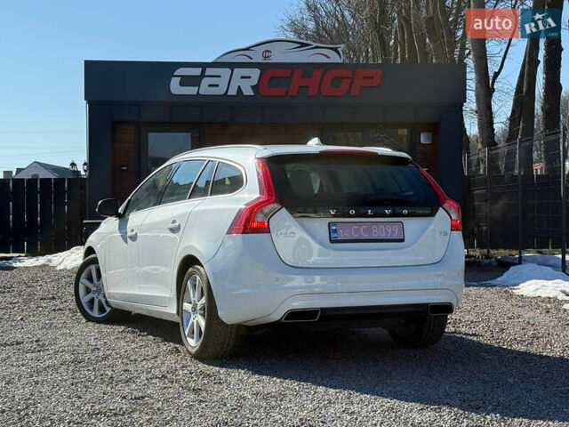 Білий Вольво B60, об'ємом двигуна 2 л та пробігом 190 тис. км за 11999 $, фото 2 на Automoto.ua