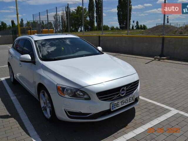 Білий Вольво B60, об'ємом двигуна 1.97 л та пробігом 68 тис. км за 16500 $, фото 3 на Automoto.ua