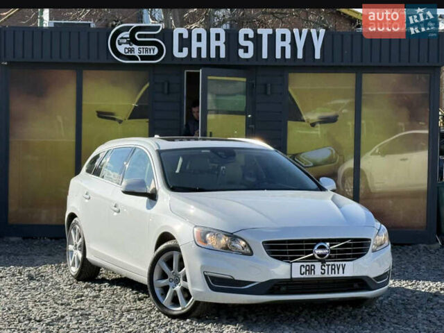 Белый Вольво B60, объемом двигателя 2 л и пробегом 190 тыс. км за 12300 $, фото 22 на Automoto.ua