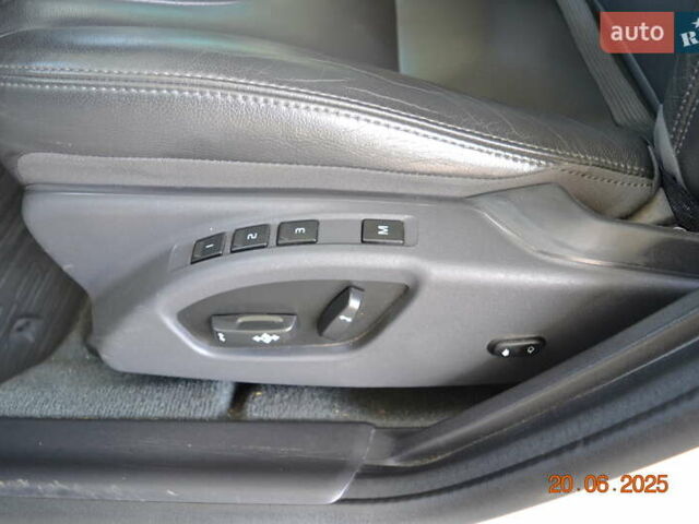 Білий Вольво B60, об'ємом двигуна 1.97 л та пробігом 68 тис. км за 16500 $, фото 22 на Automoto.ua