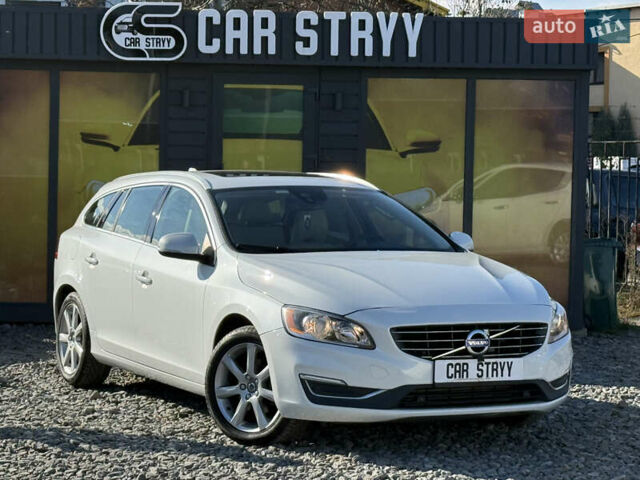 Белый Вольво B60, объемом двигателя 2 л и пробегом 190 тыс. км за 12300 $, фото 10 на Automoto.ua