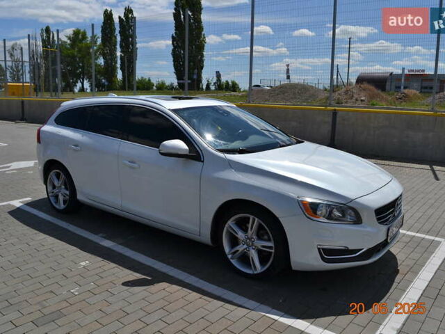 Білий Вольво B60, об'ємом двигуна 1.97 л та пробігом 68 тис. км за 16500 $, фото 6 на Automoto.ua