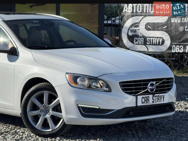 Белый Вольво B60, объемом двигателя 2 л и пробегом 190 тыс. км за 12300 $, фото 6 на Automoto.ua