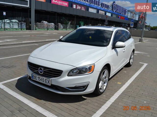 Білий Вольво B60, об'ємом двигуна 1.97 л та пробігом 68 тис. км за 16500 $, фото 2 на Automoto.ua