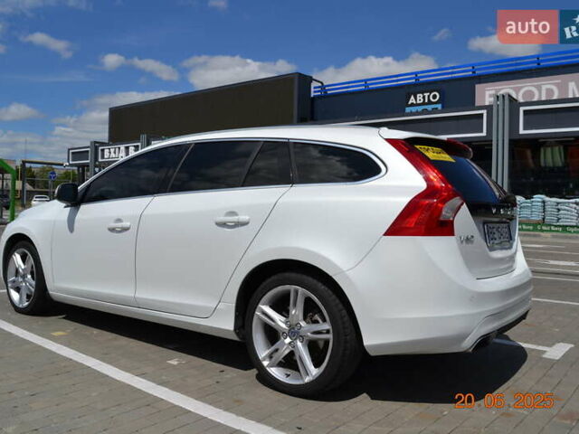 Білий Вольво B60, об'ємом двигуна 1.97 л та пробігом 68 тис. км за 16500 $, фото 13 на Automoto.ua