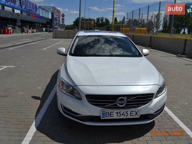 Білий Вольво B60, об'ємом двигуна 1.97 л та пробігом 68 тис. км за 16500 $, фото 5 на Automoto.ua