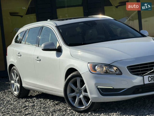 Белый Вольво B60, объемом двигателя 2 л и пробегом 190 тыс. км за 12300 $, фото 13 на Automoto.ua