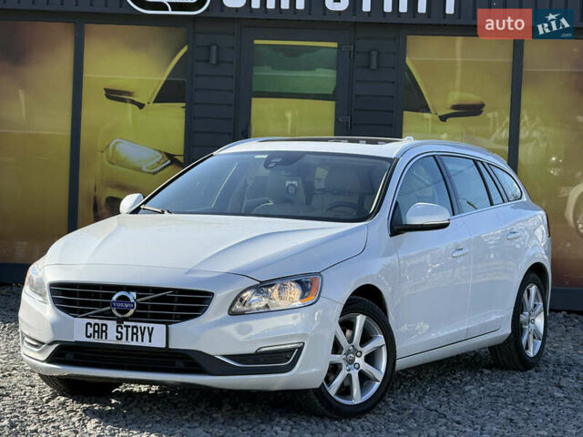 Белый Вольво B60, объемом двигателя 2 л и пробегом 190 тыс. км за 12300 $, фото 5 на Automoto.ua