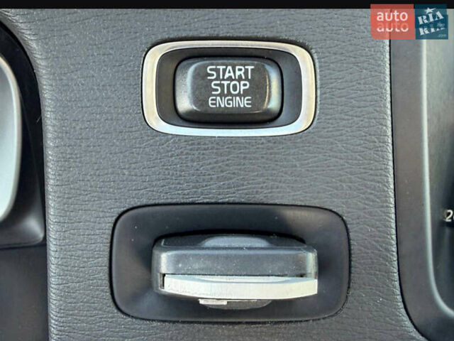 Белый Вольво B60, объемом двигателя 2 л и пробегом 190 тыс. км за 12300 $, фото 56 на Automoto.ua